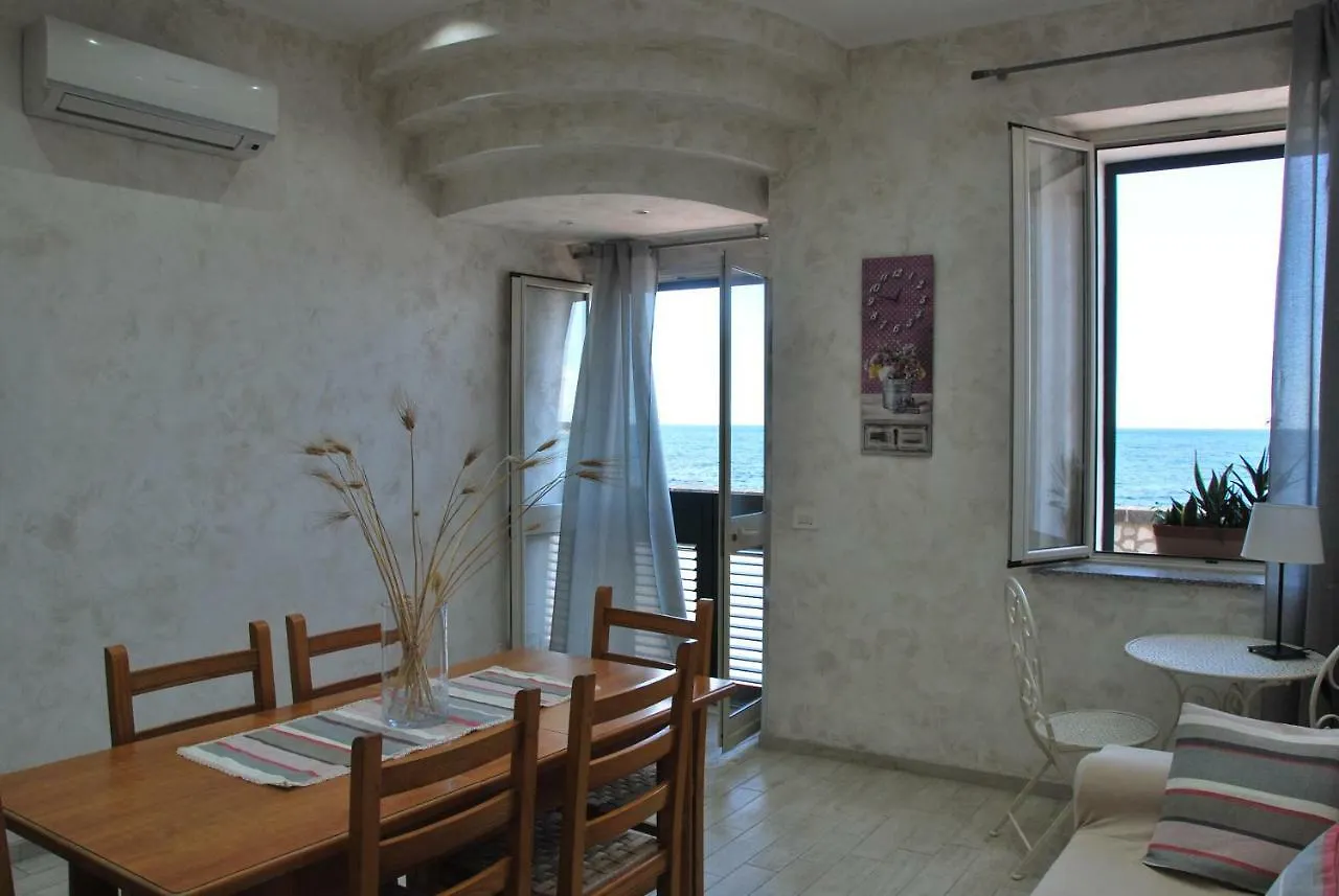 Casa Vacanza Sweet Home Giardini Naxos