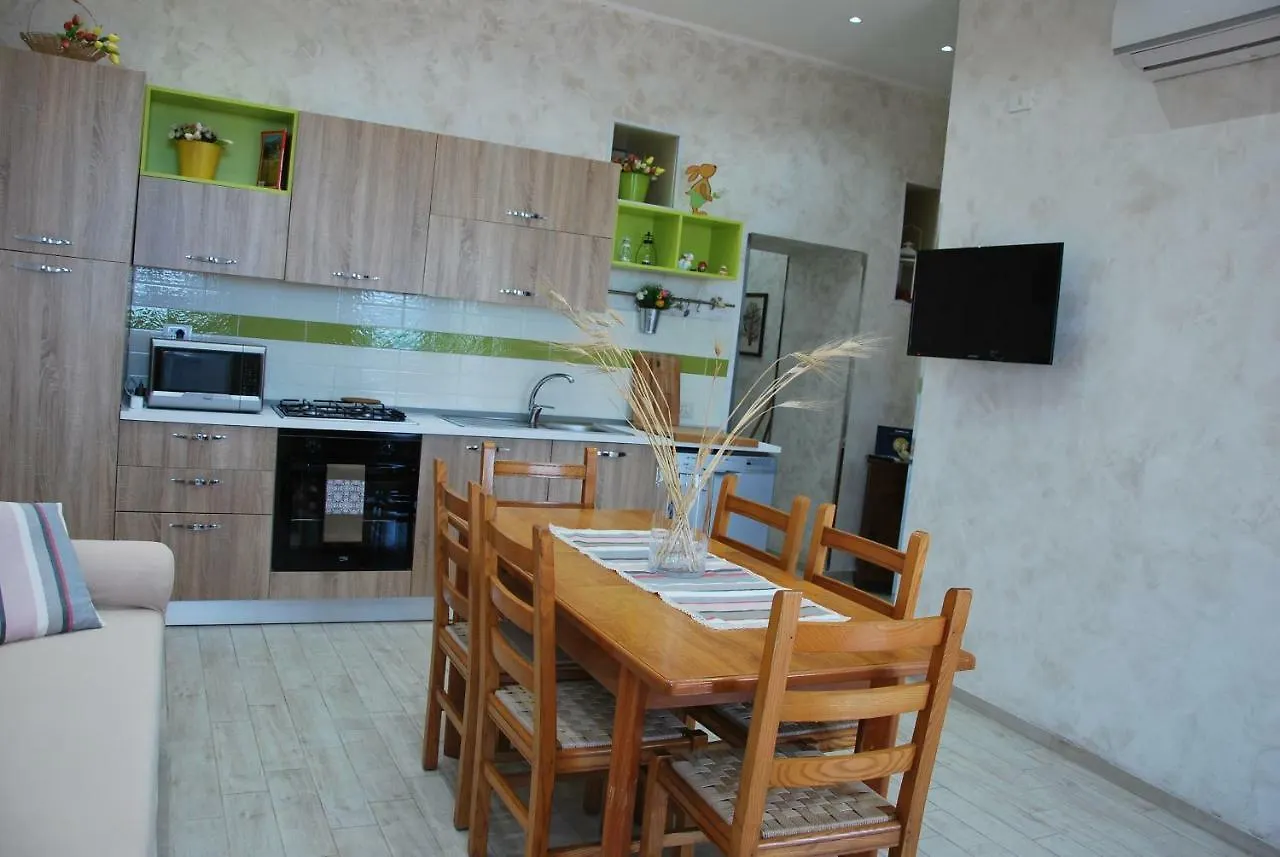 Casa Vacanza Sweet Home Giardini Naxos