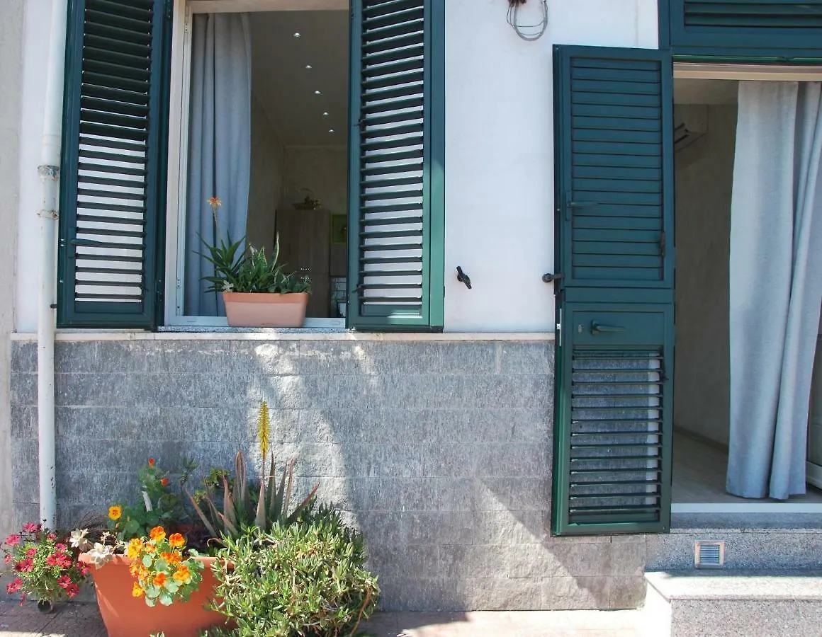 Casa Vacanza Sweet Home Giardini Naxos Casa vacanze