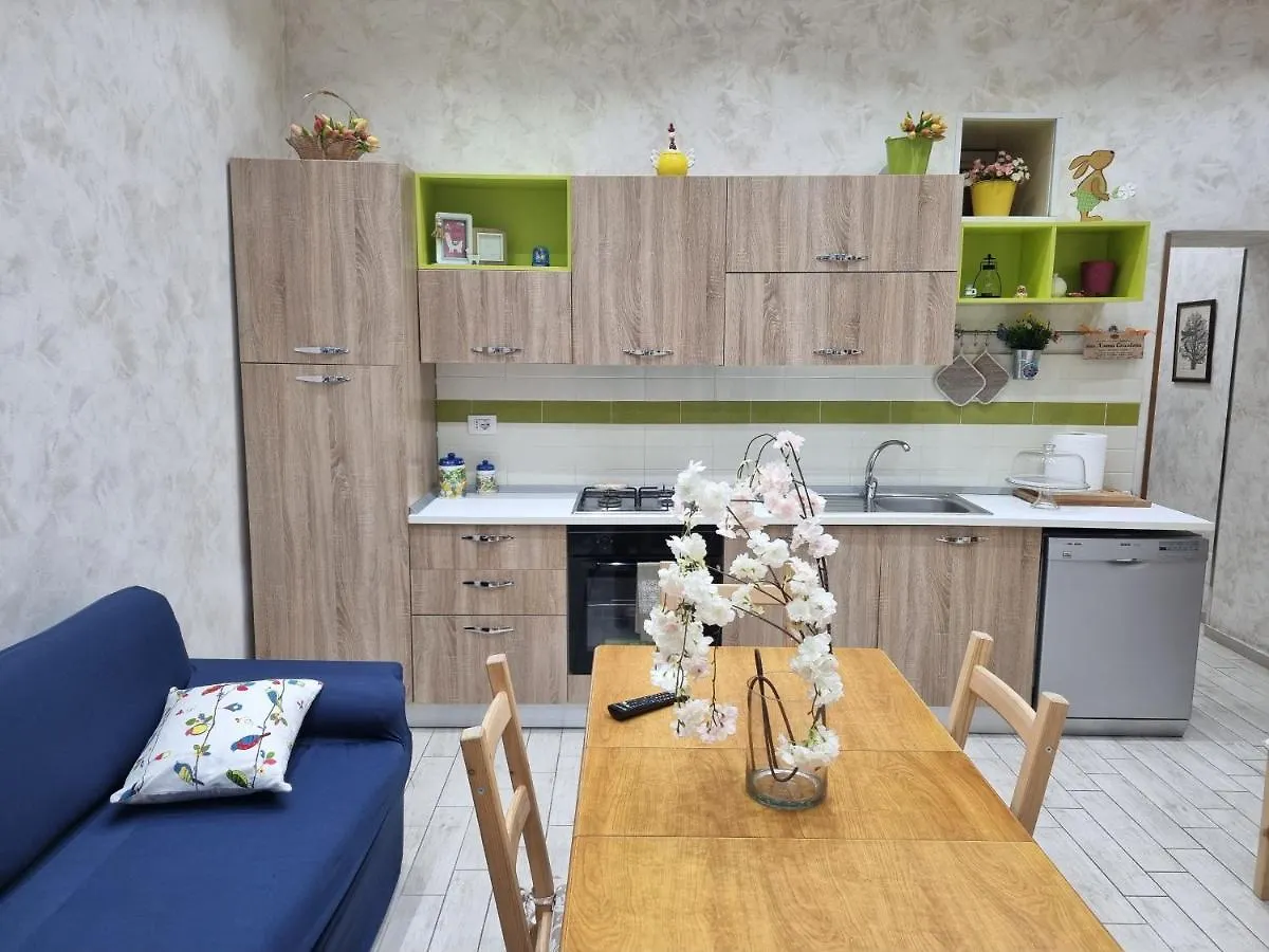 Casa Vacanza Sweet Home 贾迪尼-纳克索斯 0*,  意大利
